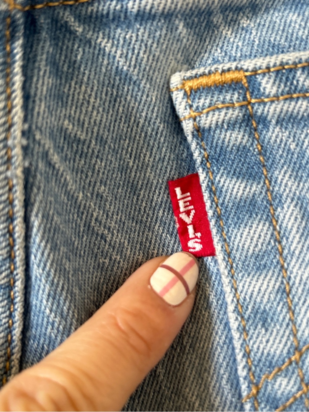 Levi’s Big E Wedgie Straight Ankle Jeans Women’s 31 light Wash Blue - Picture 6 of 8